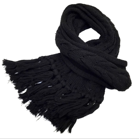 GUCCI Interlocking G Black Muffler /1J4772 - Picture 4 of 6